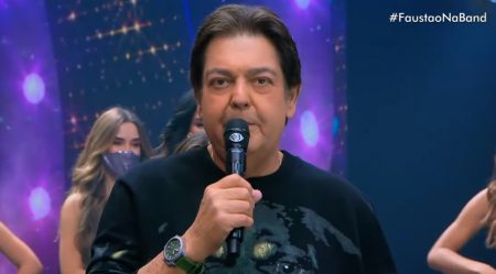 Faustão prepara lançamento de concurso para revelar nova voz do sertanejo na Band