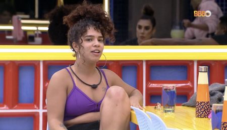 BBB 2022: Maria questiona participantes: “Só tem hétero nessa casa?”