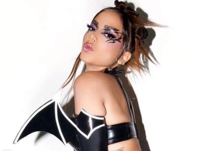 Anitta bebe demais em festa e aparece em momento inusitado com famosos