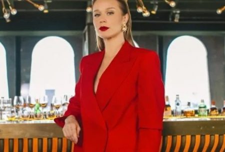 Mariana Ximenes estreia como apresentadora do GNT