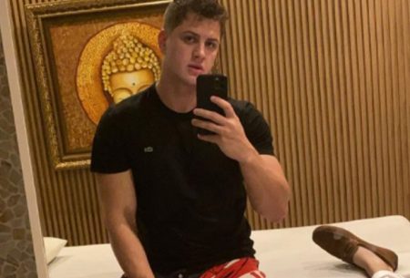 Ex-BBB Lucas Gallina revela motivo de ter entrado em site adulto