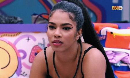 BBB 2022: Maria desabafa sobre falta de trabalho na TV: “Tenho que dar pra alguém?”