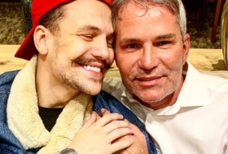 Pai de Saulo Poncio surpreende e mostra tatuagem surreal que tem na barriga