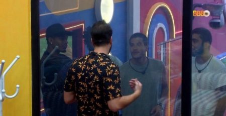BBB 2022: Gustavo conta verdades e surpreende Arthur Aguiar