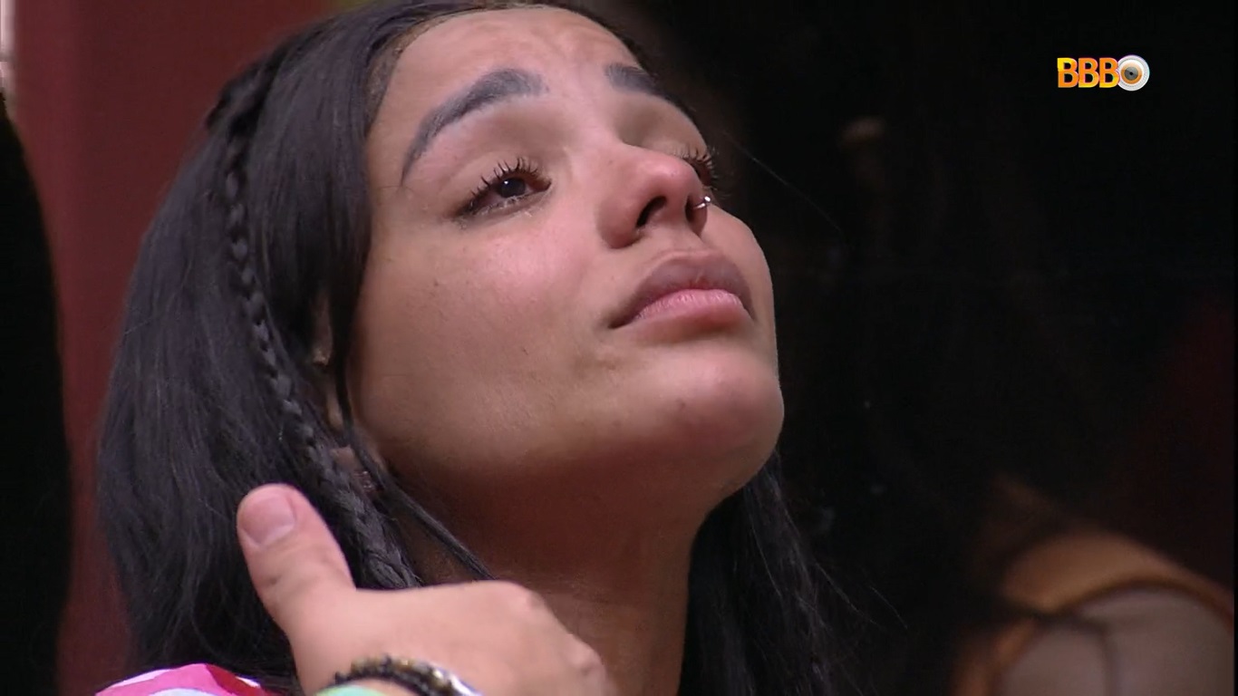 BBB 2022: Brunna Gonçalves chora após polêmica com Lina