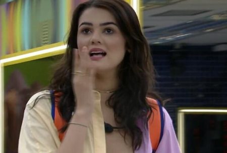 BBB 2022: Eslovênia se descuida, mostra demais e recebe comentário