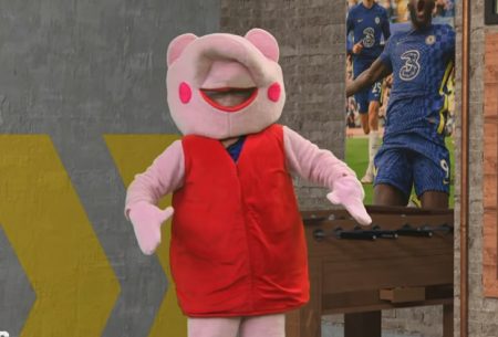Craque Neto vira Peppa Pig, debocha muito do Palmeiras e faz grande promessa
