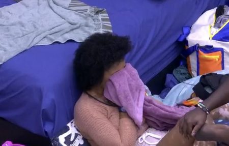 BBB22: Maria admite “muito ódio” em agressão ao vivo; Natália desaba