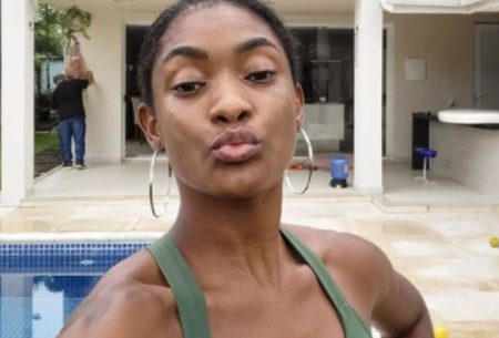 Erika Januza surpreende com mudança radical no corpo após Verdades Secretas 2