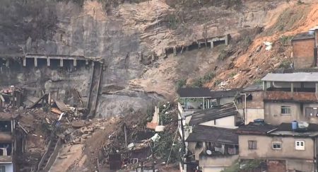 Cobertura de tragédia em Petrópolis faz Globo crescer na audiência