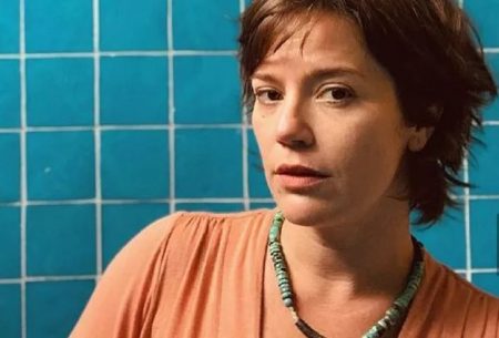 Natália Lage revela que estava receosa por casal lésbico em Um Lugar ao Sol