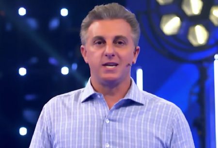 Na Globo, Luciano Huck relembra avô ucraniano e lamenta guerra