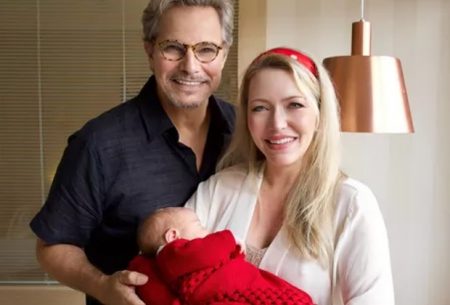 Pai aos 63, Edson Celulari revela como tem sido primeiros dias com filha recém-nascida