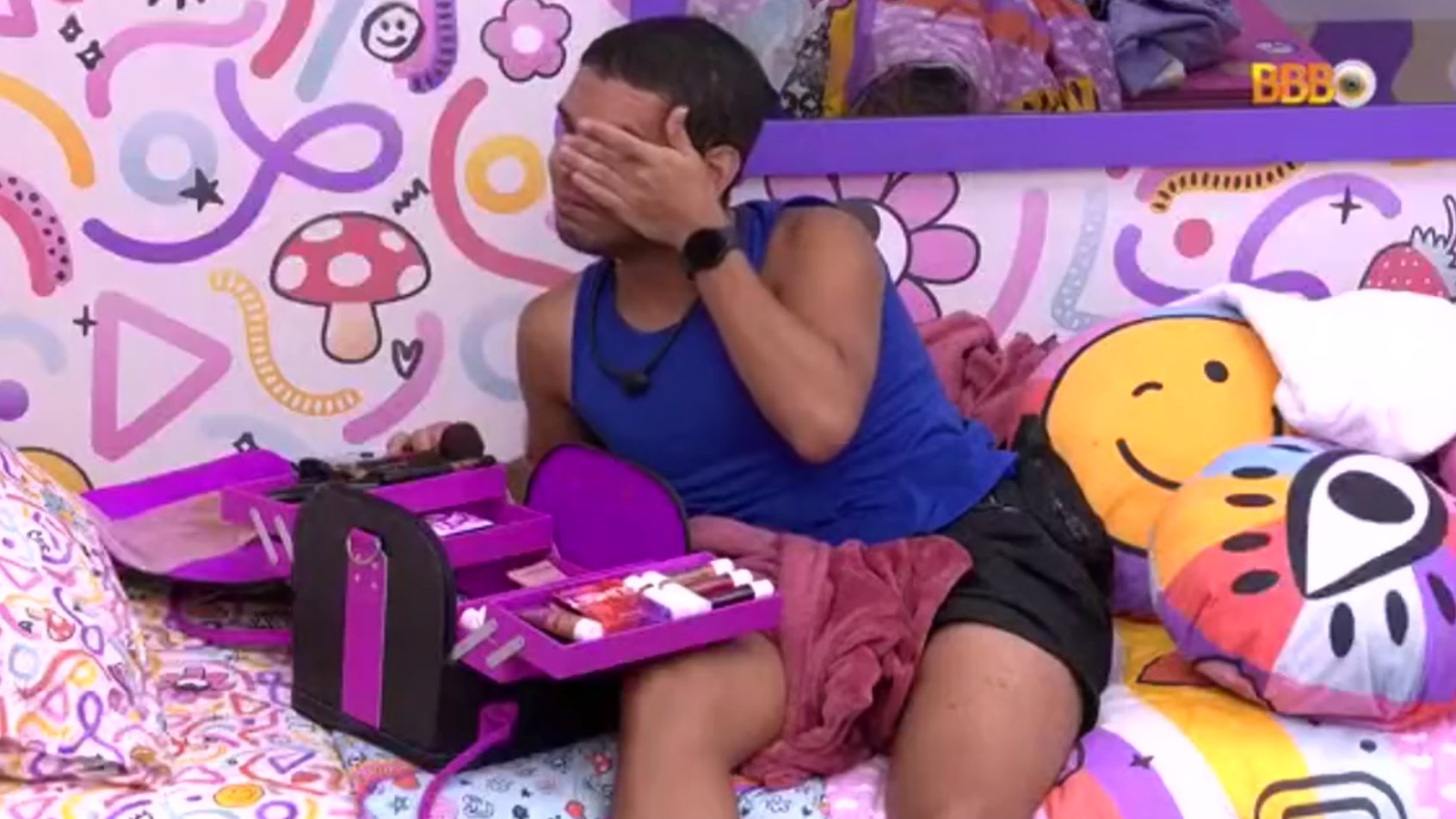 BBB 2022: Vyni recorda maquiagens vencidas que usava no Ceará