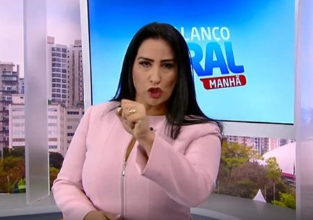 Fabíola Gadelha expõe erro com cirurgia plástica e explica o que aconteceu