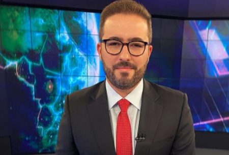 Âncora do SBT desiste de proposta irrecusável da Record