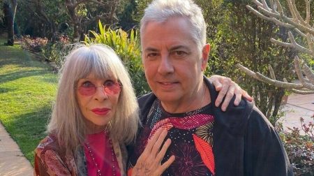 Rita Lee surpreende ao aparecer em momento raríssimo com o marido