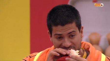 BBB 2022: Boninho realiza vontade de Arthur Aguiar e faz festa patrocinada por fast food