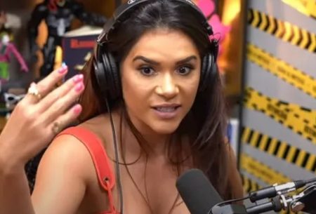 Ex-BBB Gizelly Bicalho relembra agressões que mãe sofria do pai