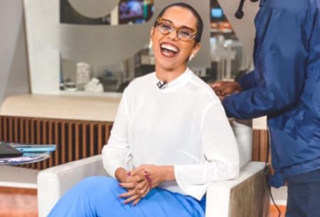 Após operar câncer, Lilian Ribeiro se emociona ao retornar à GloboNews
