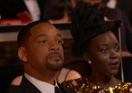 Academia diz que Will Smith foi expulso da cerimônia do Oscar e se recusou a sair