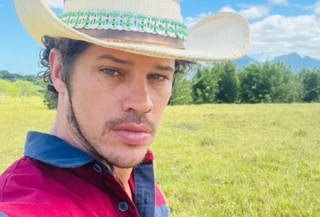 José Loreto abre o jogo sobre entrada em Pantanal e saída de diretor