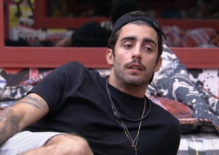 BBB 2022: Pedro Scooby fala sobre Anitta e Pabllo Vittar no Coachella