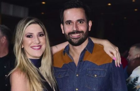 Dani Calabresa explica ausência de famosos no casamento e comenta relação de esposo com a ex