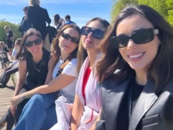 Bruna Biancardi passeia com amigas e Carol Dantas, ex-mulher de Neymar