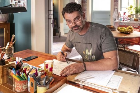 No ar em Cara e Coragem, Carmo Dalla Vecchia se prepara para nova novela da Globo