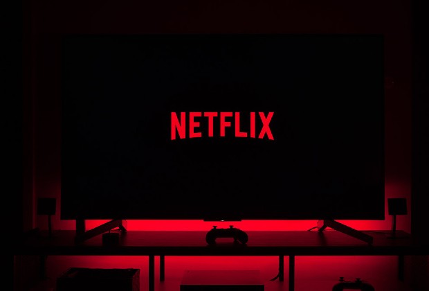 Após perda de assinantes, Netflix despenca na Bolsa dos EUA