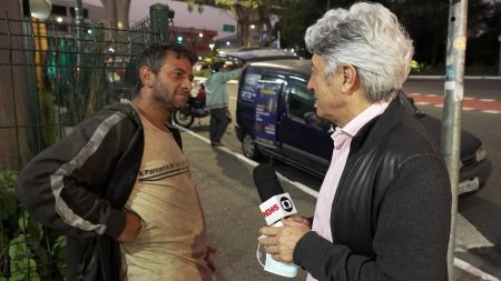 Caco Barcellos reencontra dependente químico que entrevistou há 16 anos
