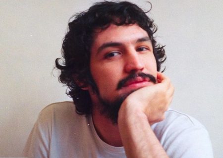 Gabriel Leone entra para elenco de série que irá ao ar na Cultura