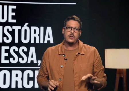 Fábio Porchat comenta sucesso do Que História é Essa, Porchat? e celebra detalhe