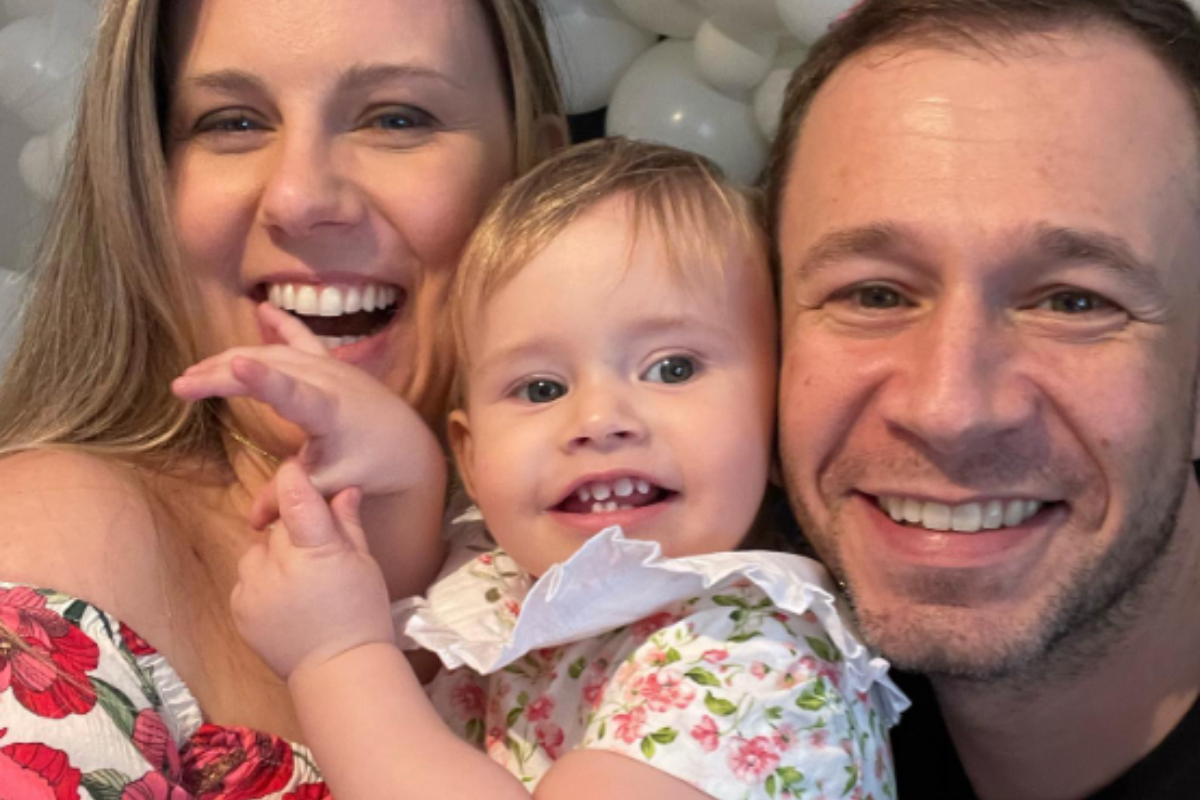 Tiago Leifert revela momento difícil no tratamento de câncer da filha: “Houve uma recidiva”