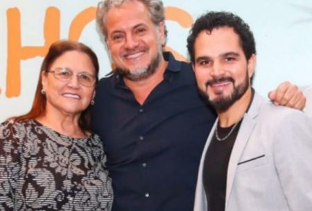 Luciano Camargo faz despedida comovente a Breno Silveira e se emociona: “Tristeza”