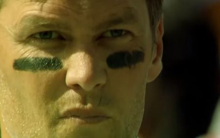 Empolgada com o Super Bowl, RedeTV! adquire os direitos da NFL