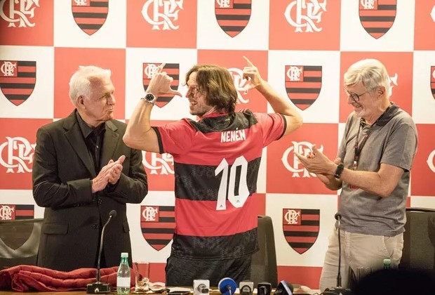 Quanto Mais Vida, Melhor!: Neném assina com o Flamengo