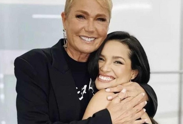 Xuxa surge com Juliette em Recife para gravação de novo reality show