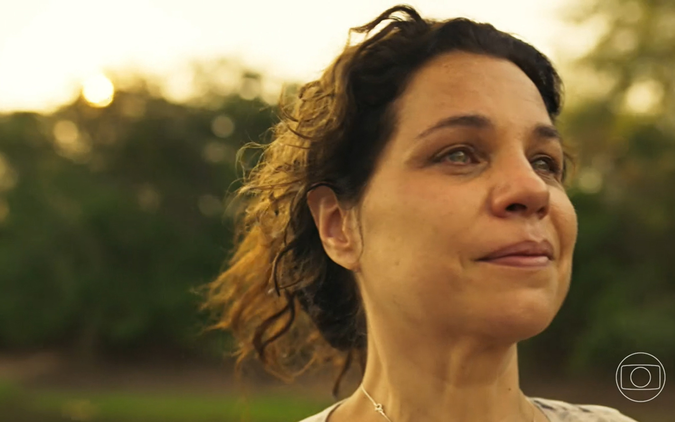 Isabel Teixeira revela forte emoção em cena de Maria Bruaca em Pantanal