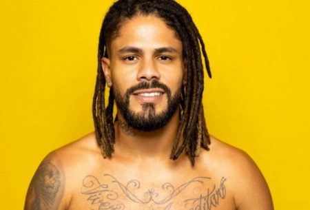 Ex-BBB Viegas desabafa sobre dificuldades na música e faz revelação sobre dreads