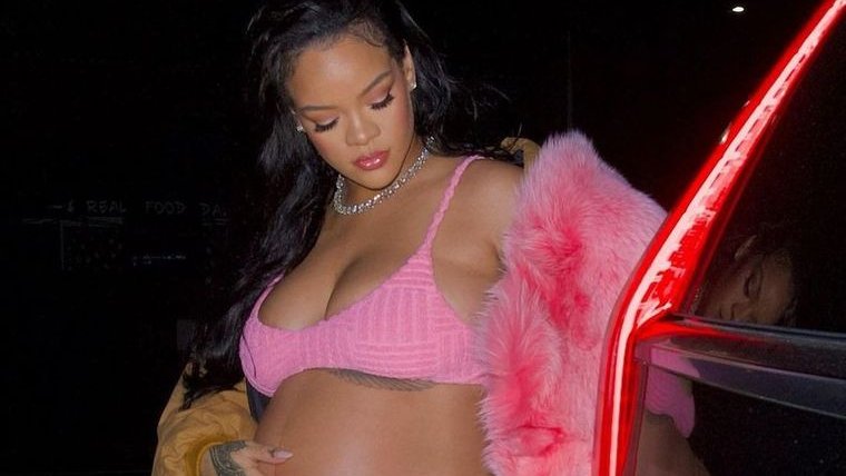 Rihanna pretende mudar de vida após chegada do herdeiro, diz jornal
