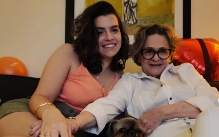 Fafy Siqueira fala sobre exposição de seu namoro: “Deu o que falar”