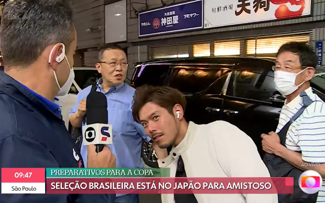 Repórter da Globo é interrompido em transmissão ao vivo do Japão