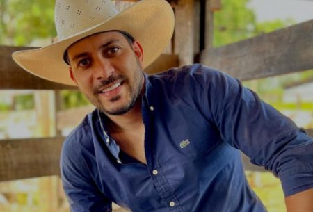 Ex-BBB Caio Afiune é vítima de nudes fake na web e abre o jogo