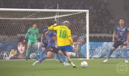 Com Galvão pistola, Brasil x Japão faz Globo explodir de manhã; A Favorita vai mal
