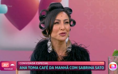 Contra a parede! Sabrina Sato evita falar sobre projeto na Globo