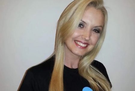 Ex-assistente do Gugu, Alessandra Scatena revela arrependimento de ensaio nu
