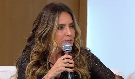 Convidada do Superpop, Monique Curi é esnobada ao vivo e detona produção: “Fiquei vendida”