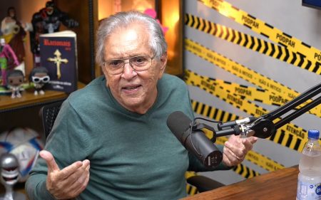 Carlos Alberto de Nóbrega revela último pedido de Hebe Camargo e se emociona